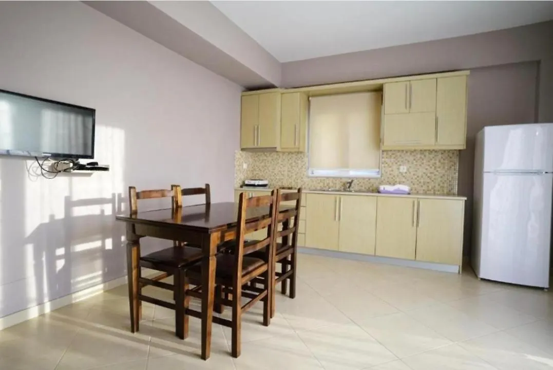 Apartments Vila Emiliano Borsh 0*,